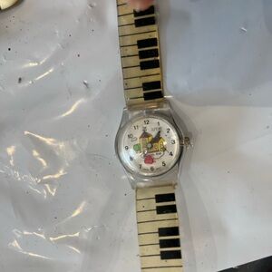 VINTAGE azur japan  SCHOOL BUS BUBBLE TOP White and Black Piano Key Watch